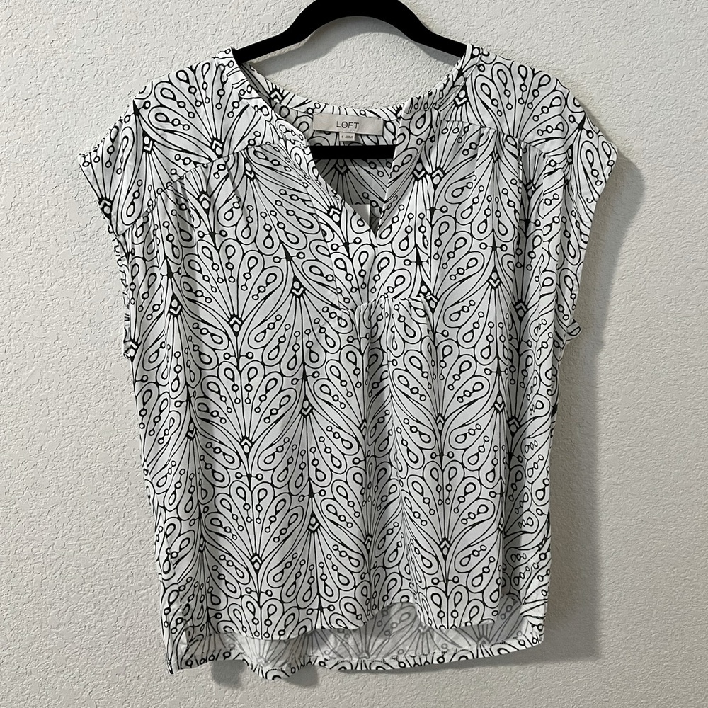 LOFT white and olive green Blouse